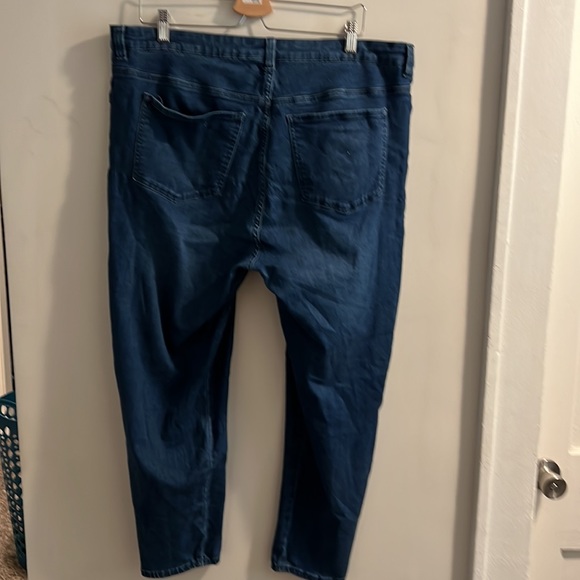 Universal standard skinny jeans, medium blue, with functional pockets, size 18 - Picture 3 of 7